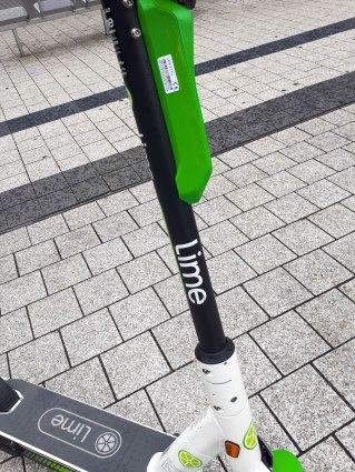 Lime E-Scooter - Detail Lenker
